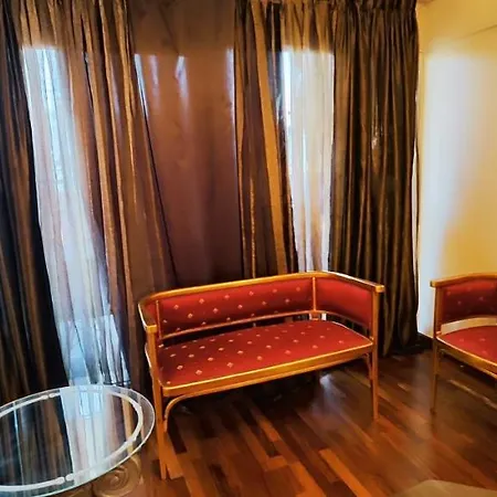Aurea Residenza Mitropoleos * סלוניקי