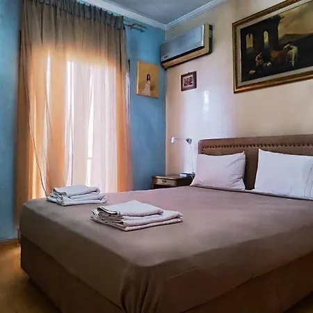 Aurea Residenza Mitropoleos Апартаменты
